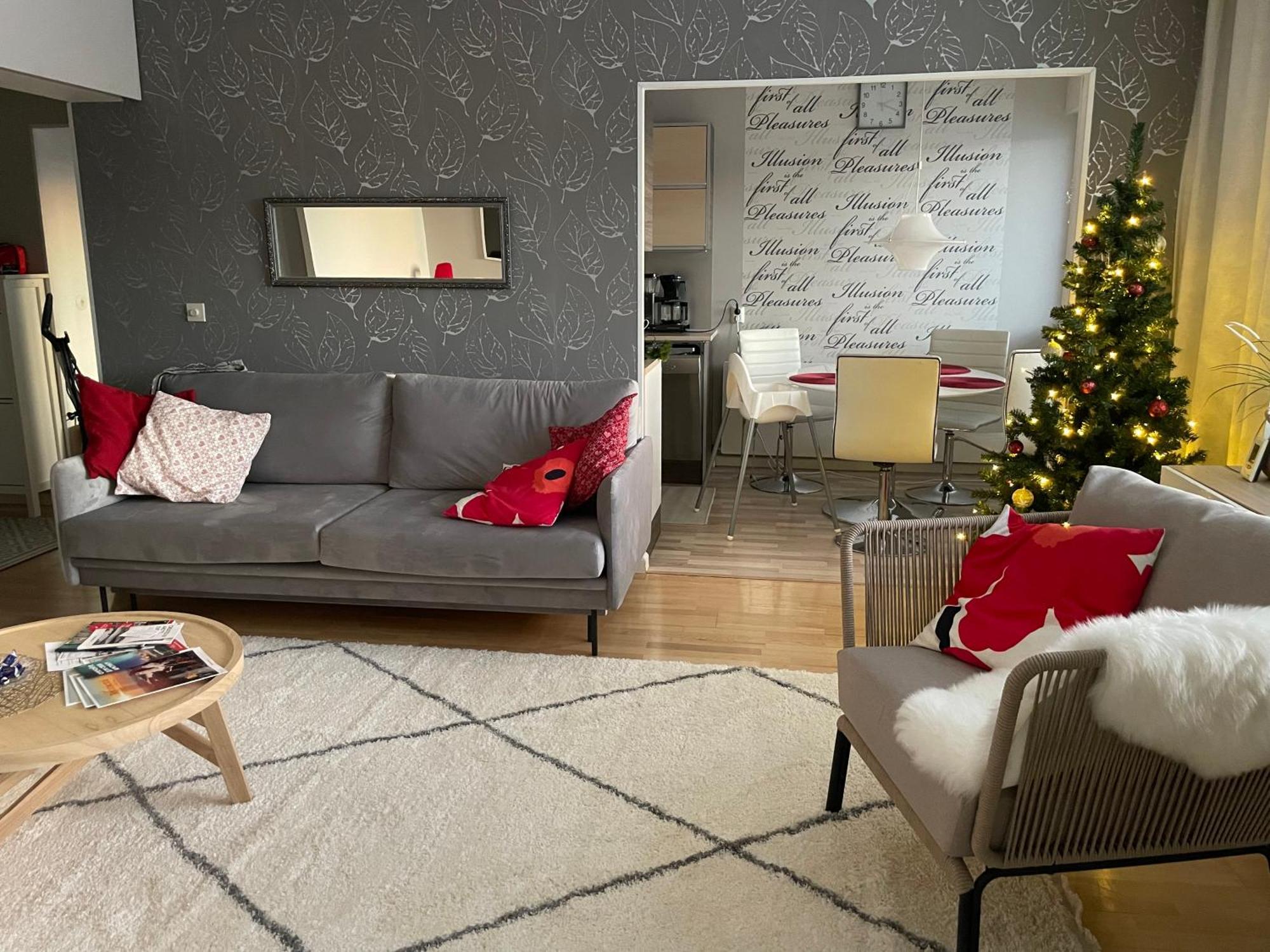 Peaceful City Centre Apartment โรวานิเอมิ ภายนอก รูปภาพ