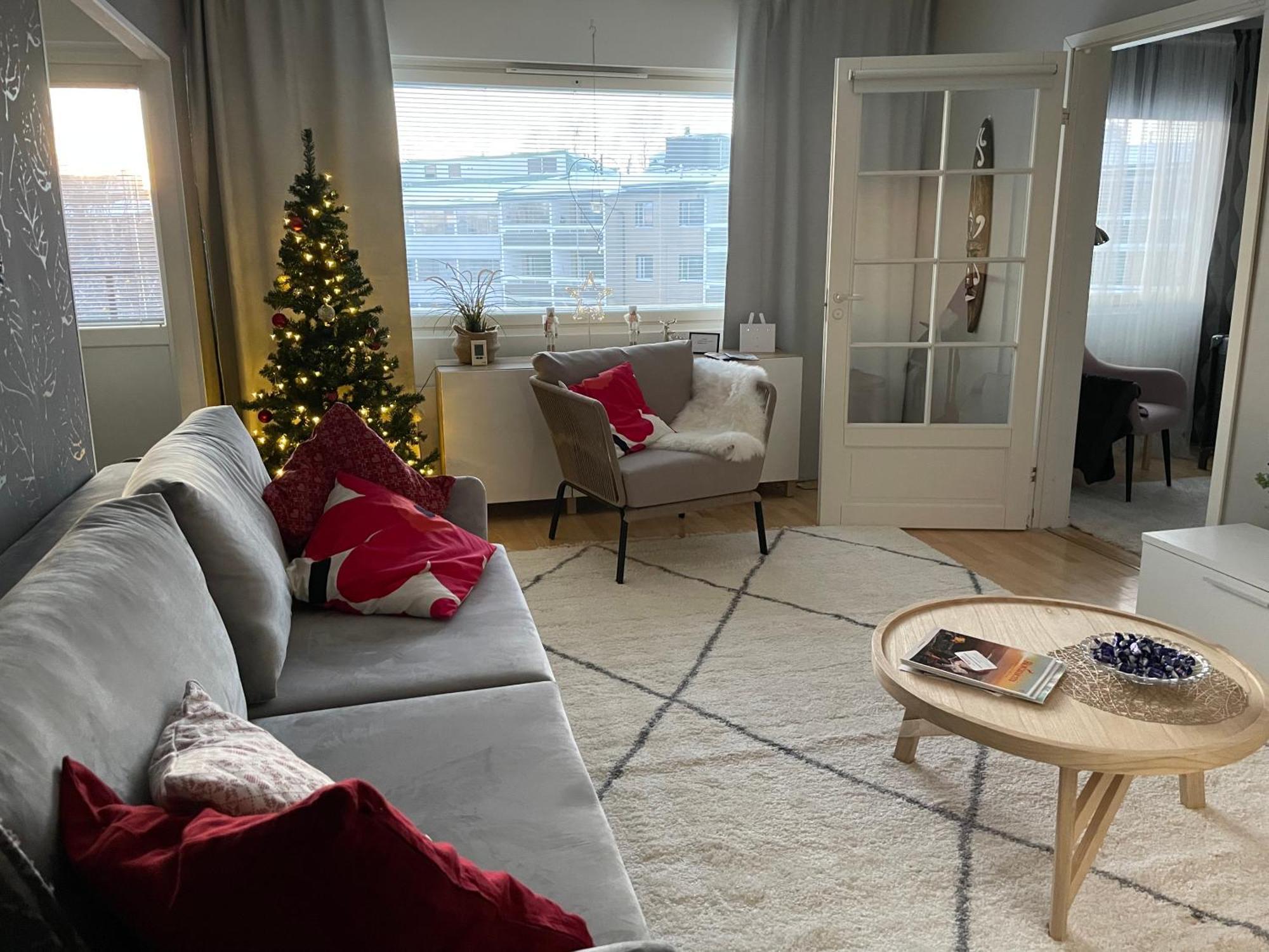 Peaceful City Centre Apartment โรวานิเอมิ ภายนอก รูปภาพ